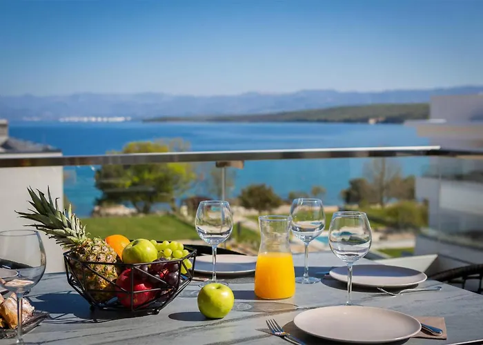 Nice Apartment In Zidarici With Wifi